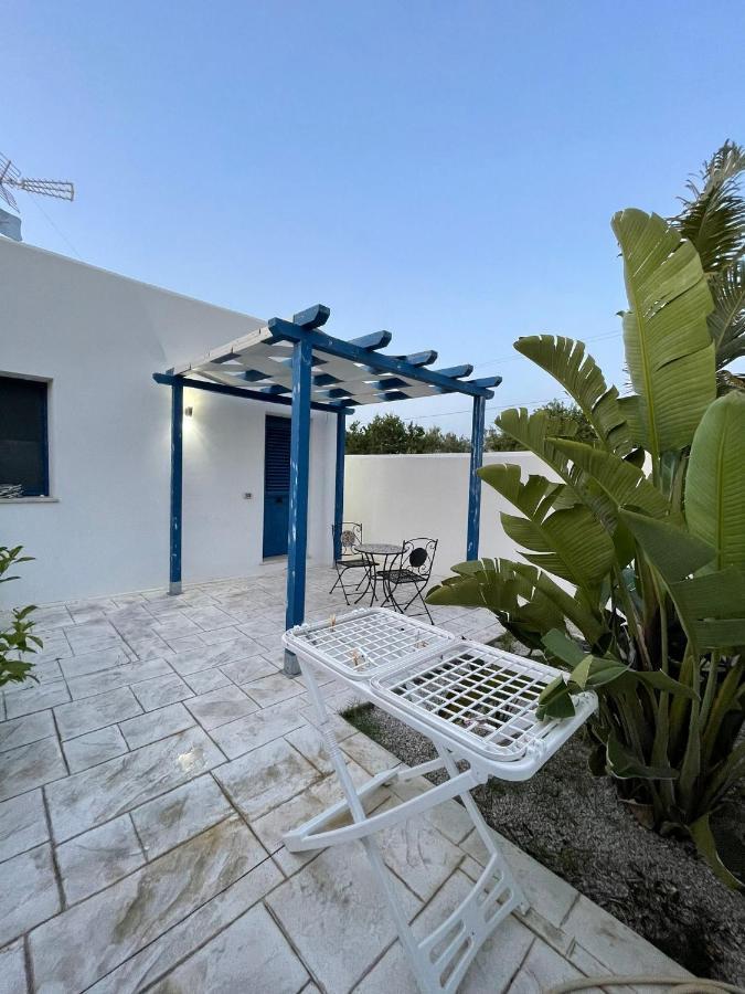B&B Santorini Cinisi Exteriör bild